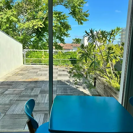 Maison Bleue Royan 230 M2 With Pool 200 Meters From * Saint-Georges-de-Didonne