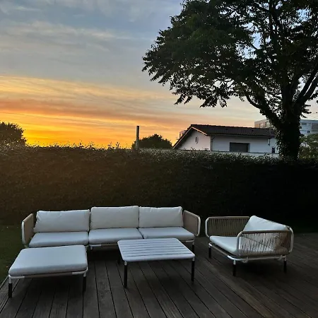 Maison Bleue Royan 230 M2 With Pool 300 Meters From