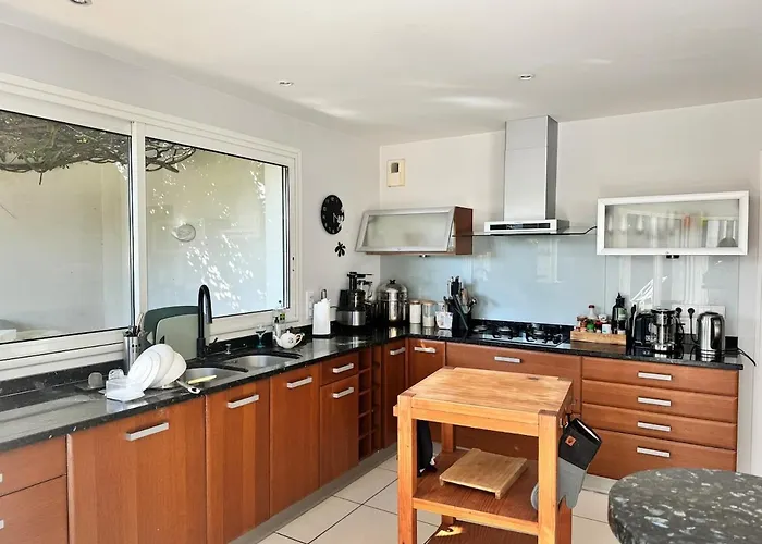 Maison Bleue Royan 230 M2 With Pool 200 Meters From Villa